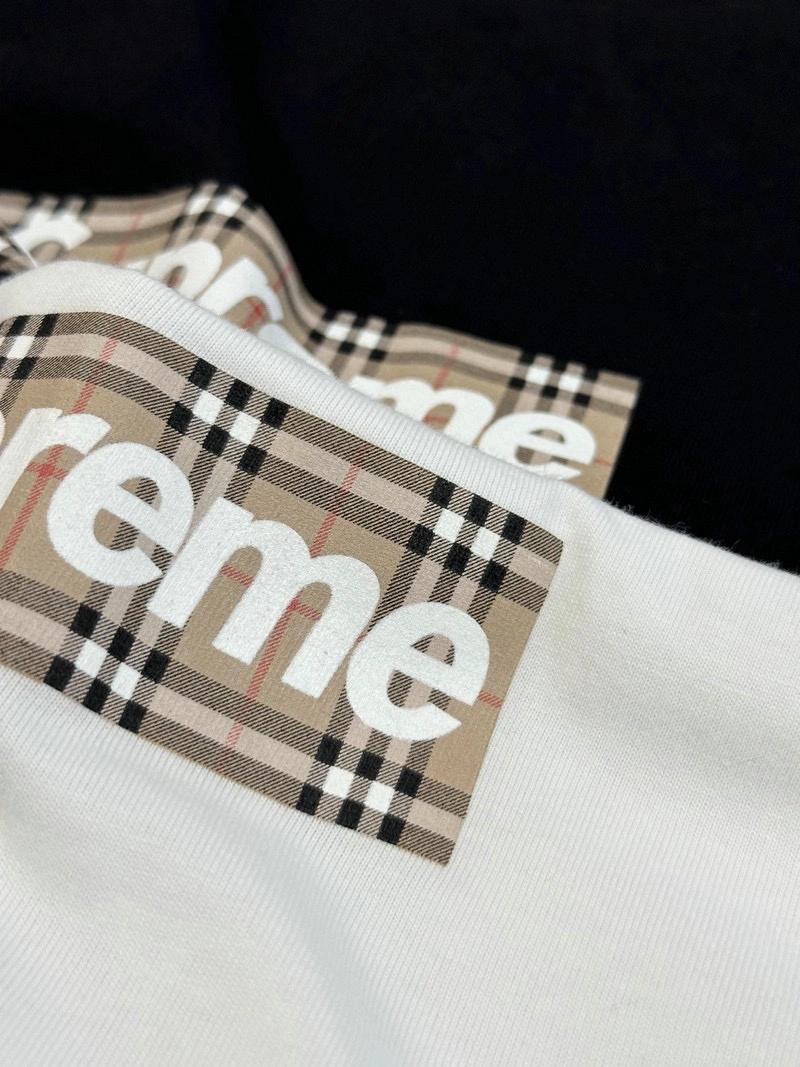 burberry × Supreme box logo tee★送関込★入手困難★誰もが欲しがる１着★