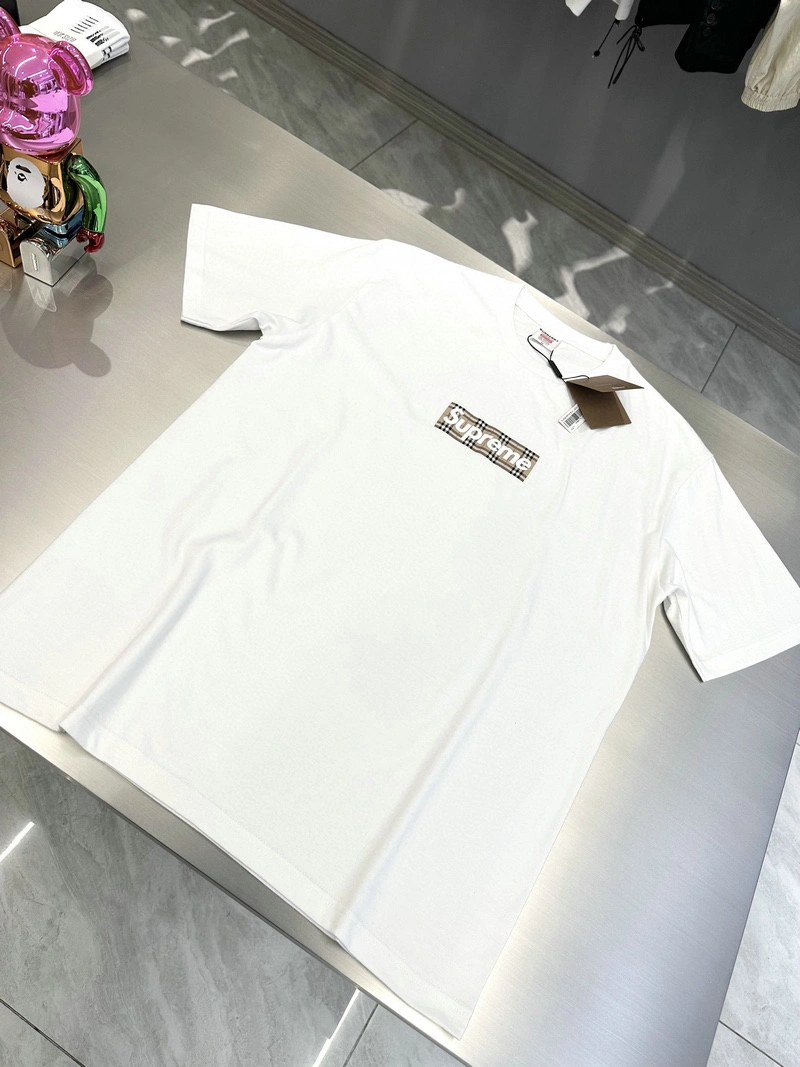 burberry × Supreme box logo tee★送関込★入手困難★誰もが欲しがる１着★