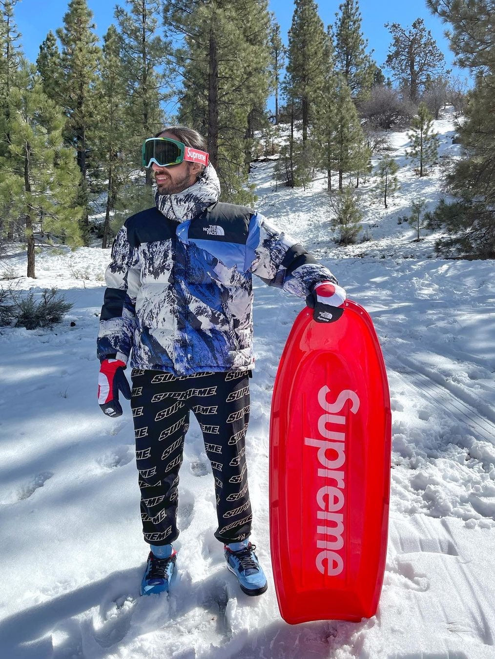 Supreme®/The North Face® Mountain Baltoro Jacket