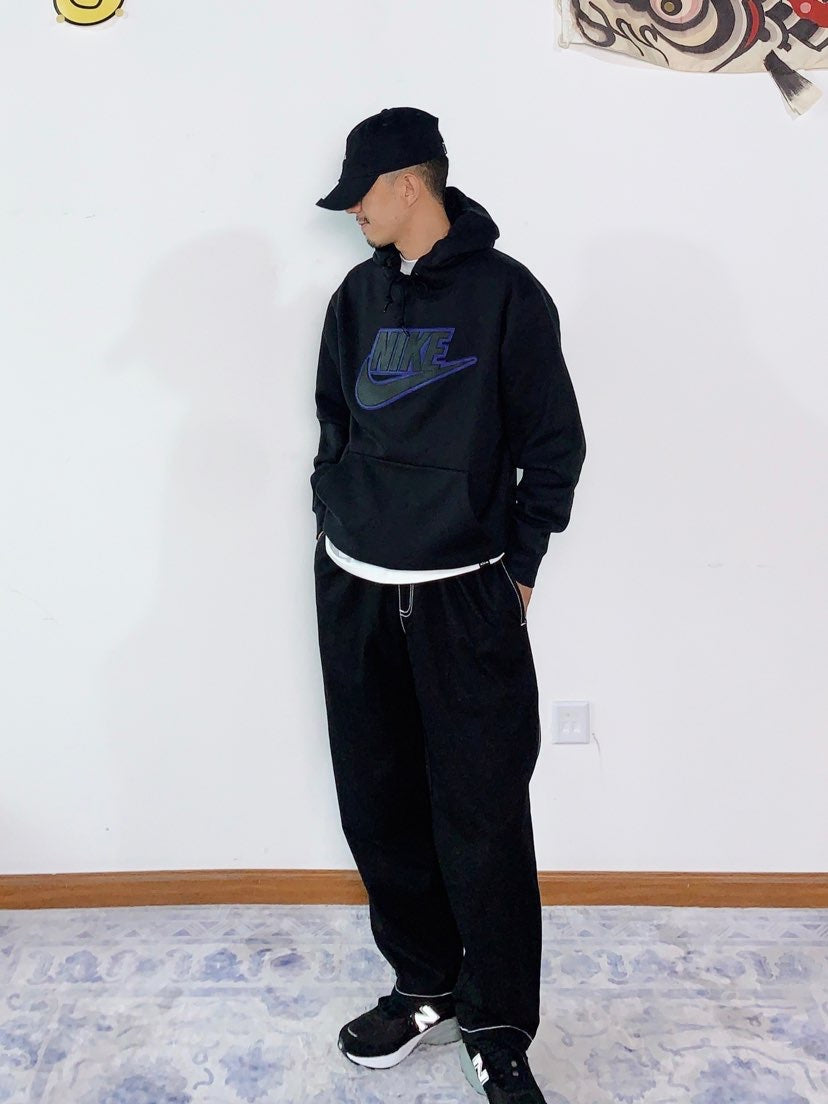 Supreme®/Nike® 19FW Leather Appliqué Hooded Sweatshirt