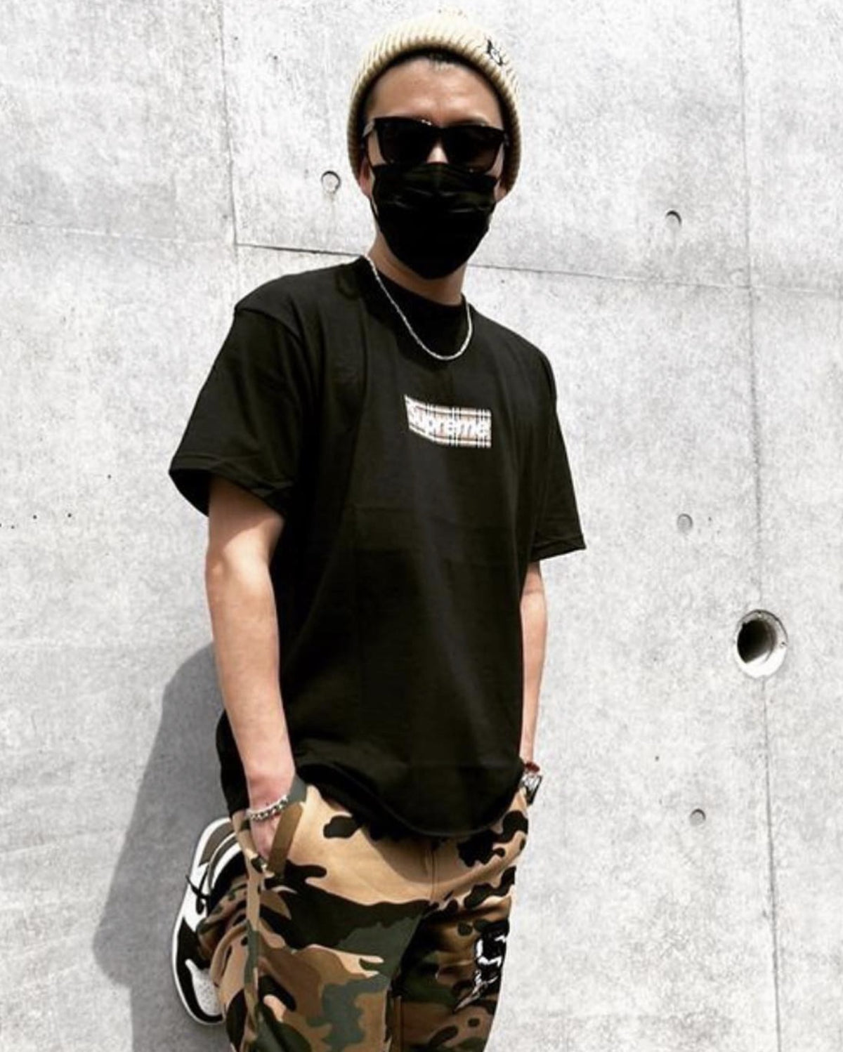 ★Supreme×Burberry★BOX LOGO Tシャツは世界中で大人気★入手困難★