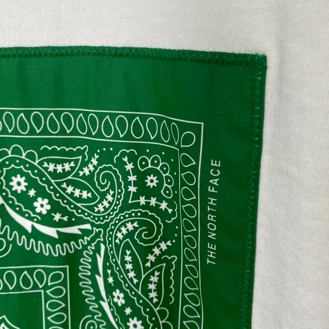 Supreme The North Face Bandana Hooded Sweatshirt White（SUP-SS22-449）